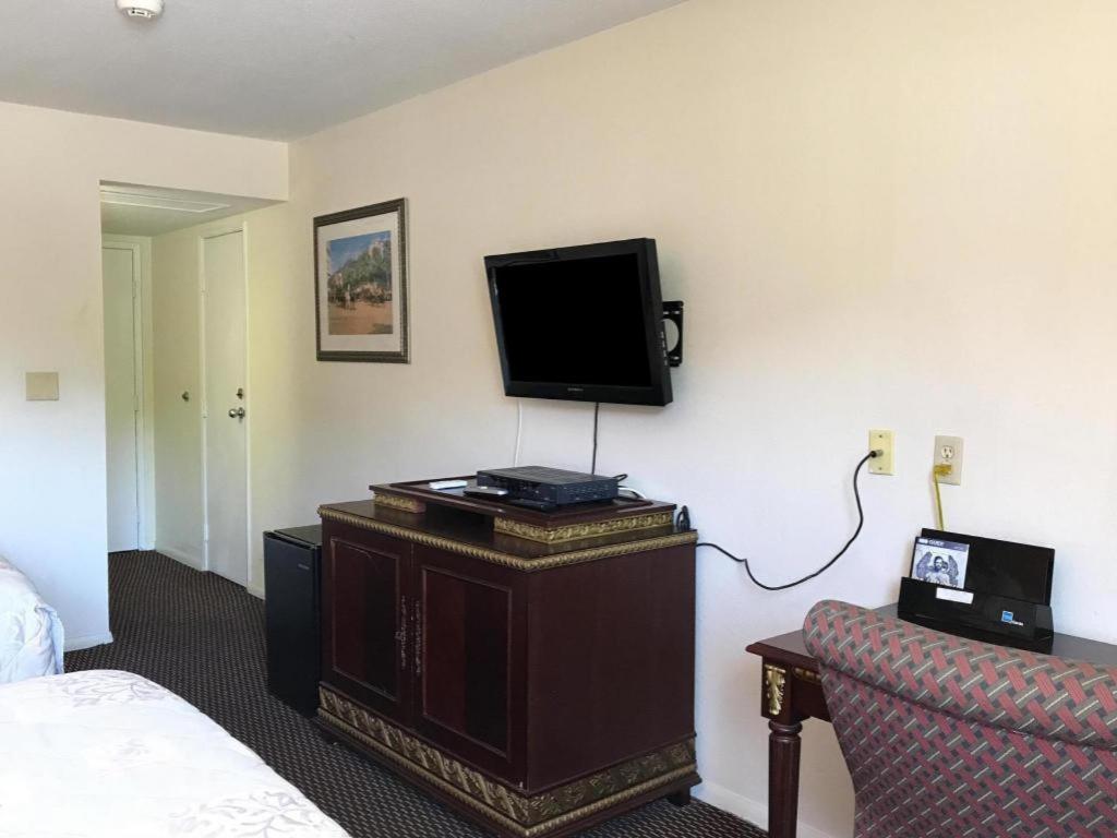 America'S Best Inn Urbana Champaign Esterno foto
