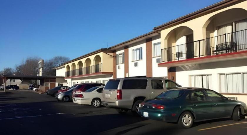 America'S Best Inn Urbana Champaign Esterno foto