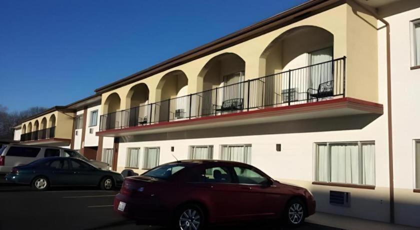 America'S Best Inn Urbana Champaign Esterno foto